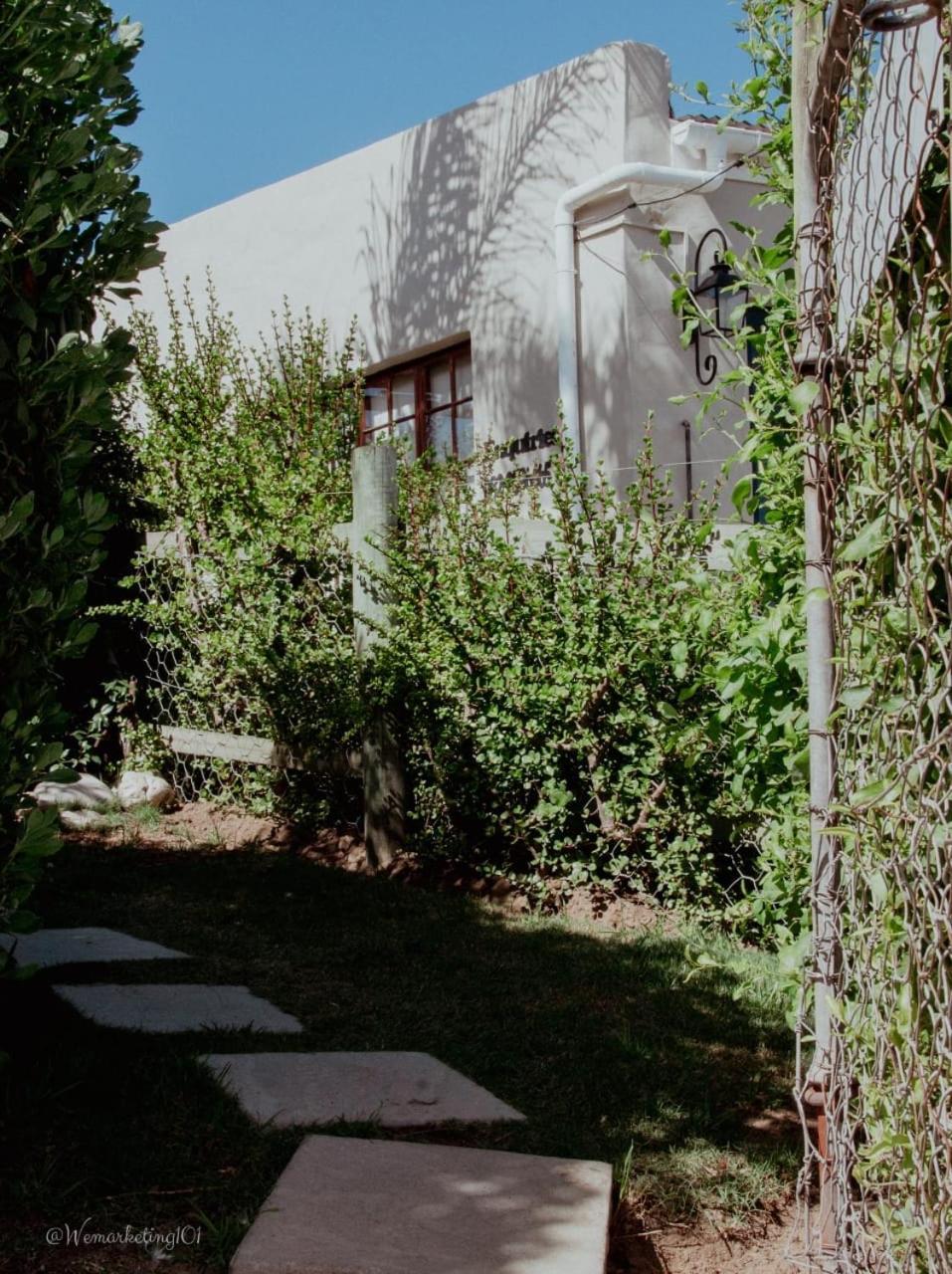 The Stables Accommodation * Langebaan